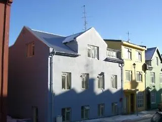 Central Guesthouse Reykjavik בית הארחה