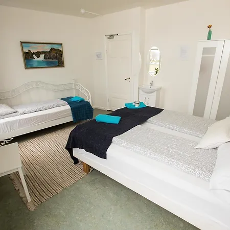 Central Guesthouse Reykjavik בית הארחה רייקיאוויק