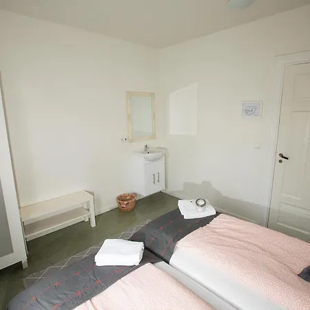 Central Guesthouse Reykjavik בית הארחה רייקיאוויק