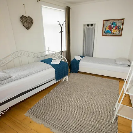 Central Guesthouse Reykjavik 2* רייקיאוויק